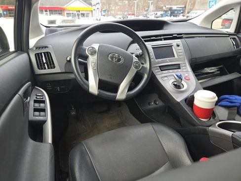 Used 2012 Toyota Prius Four image 2