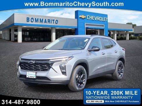 New 2026 Chevrolet Trax LT w/ Driver Confidence Package FWD image 1