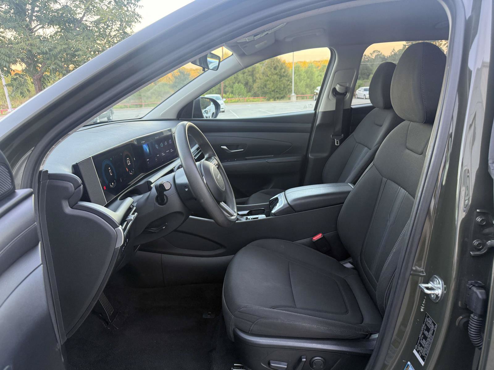 Used 2025 Hyundai Tucson SEL FWD image 10