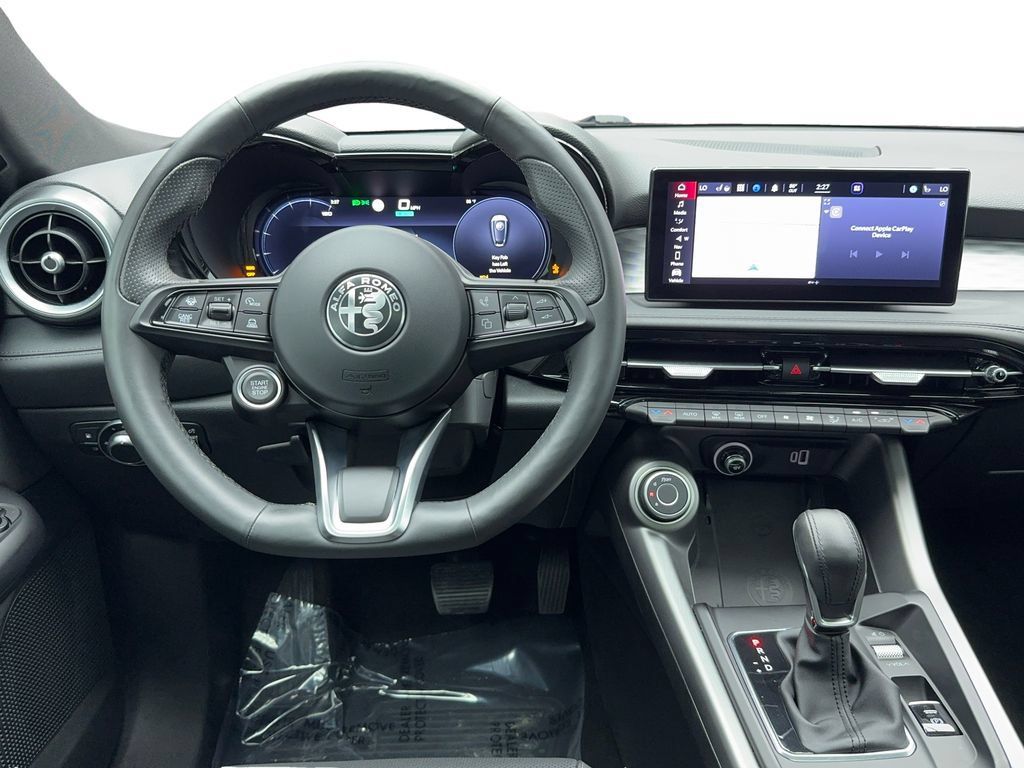 Used 2024 Alfa Romeo Tonale Ti w/ Active Assist Package AWD/4WD image 17