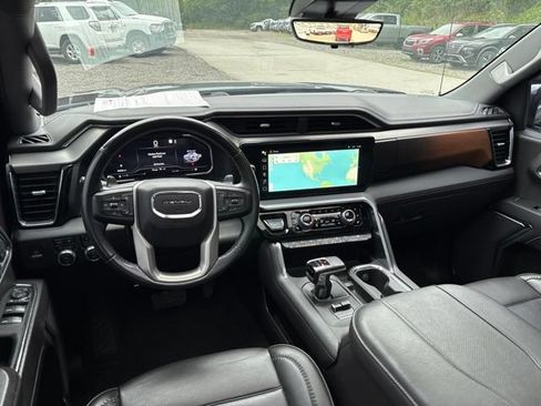 Used 2023 GMC Sierra 1500 Denali w/ Denali Reserve Package AWD/4WD image 12