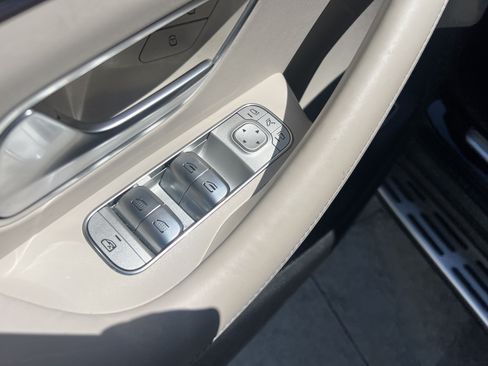 Certified 2022 Mercedes-Benz GLS 63 AMG 4MATIC image 16