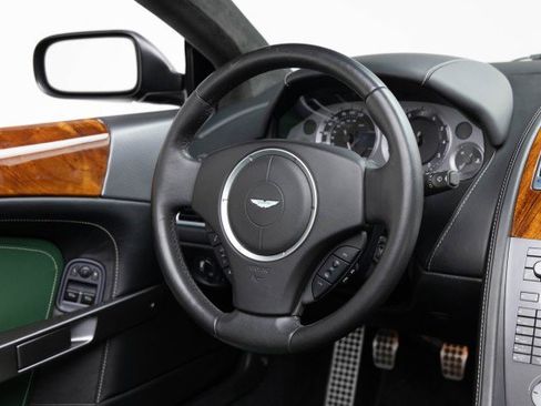 Used 2007 Aston Martin DB9 Volante image 10