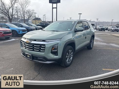 New 2026 Chevrolet Equinox LT w/ Convenience Package II image 7