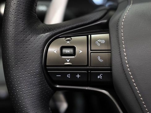 Used 2022 Lexus LC 500 Convertible w/ Touring Package image 40