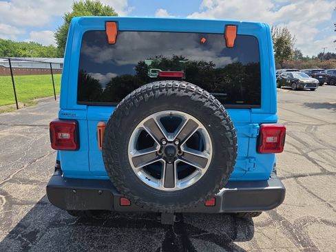Used 2021 Jeep Wrangler Unlimited Sahara AWD/4WD image 8