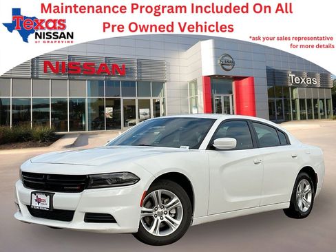 Used 2022 Dodge Charger SXT image 1