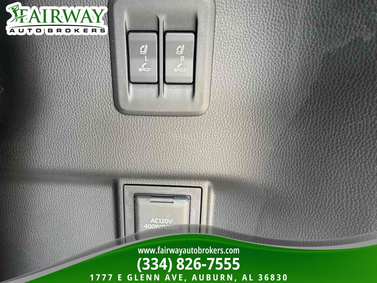 Used 2024 Lexus GX 550 w/ Accessory Package (Z1) AWD/4WD image 30