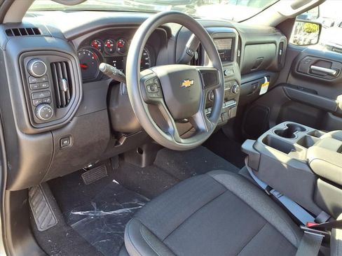 New 2026 Chevrolet Silverado 1500 Custom image 9