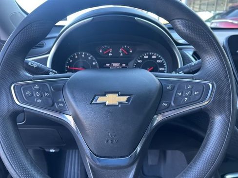 Used 2024 Chevrolet Malibu LT image 13