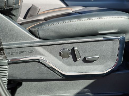 Used 2024 Ford F150 Lariat w/ Equipment Group 502A High image 33