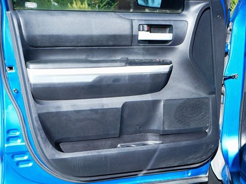 Used 2016 Toyota Tundra SR5 image 15