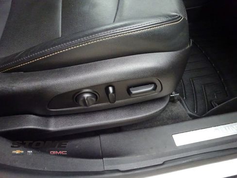 Used 2019 Chevrolet Equinox Premier image 31