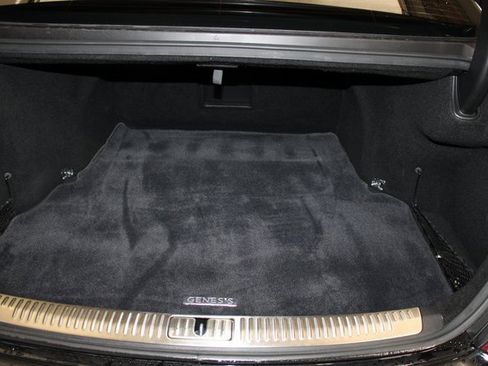 Used 2019 Genesis G90 3.3T Premium image 35