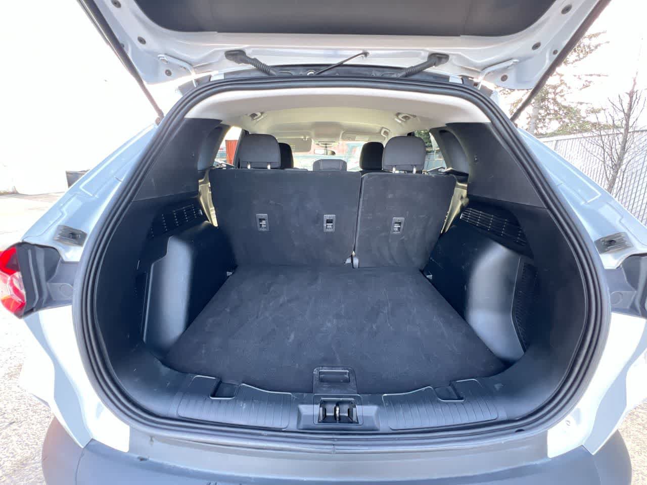 Used 2025 Ford Escape Active AWD/4WD image 25