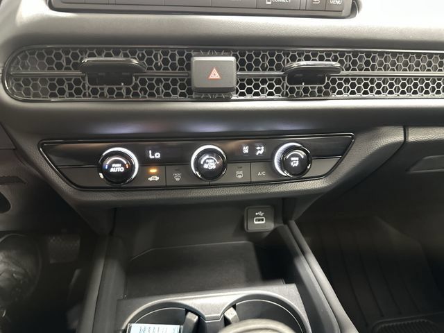 Used 2025 Honda HR-V LX image 21