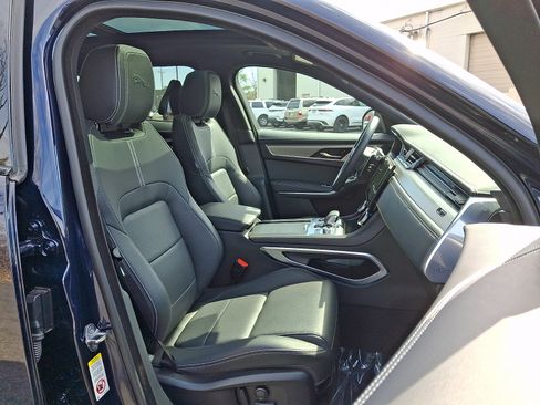 Used 2026 Jaguar F-PACE R-Dynamic S AWD/4WD image 3