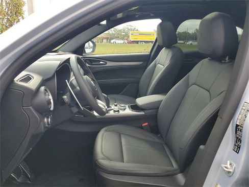 New 2025 Alfa Romeo Stelvio Sprint w/ Convenience Package image 23
