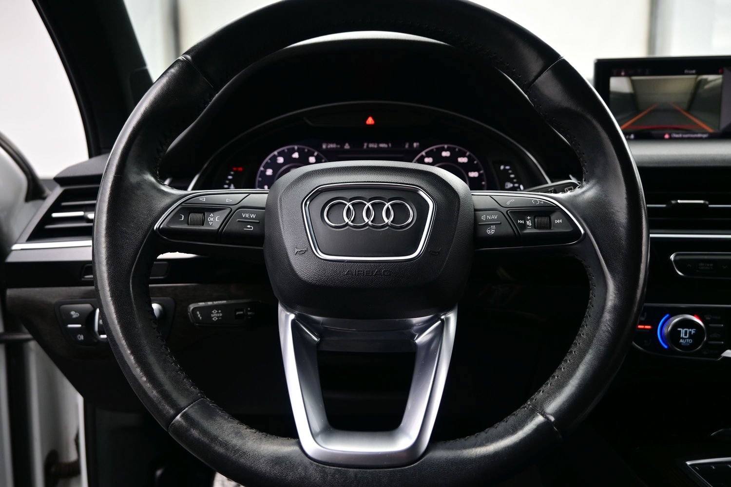 Used 2019 Audi Q7 3.0T Prestige AWD/4WD image 27