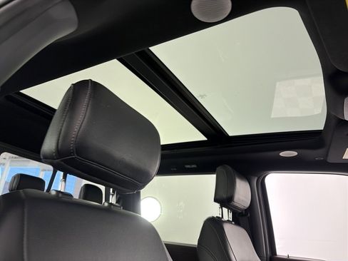 Certified 2021 Ford F150 Lariat w/ Equipment Group 502A High image 33