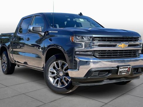 Used 2021 Chevrolet Silverado 1500 LT w/ Texas Edition Plus image 2