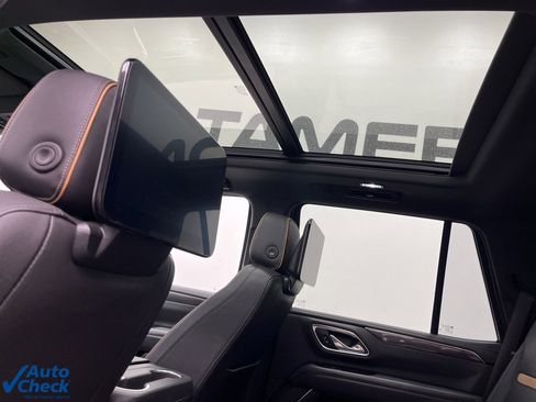 Used 2021 GMC Yukon AT4 w/ AT4 Premium Plus Package image 13