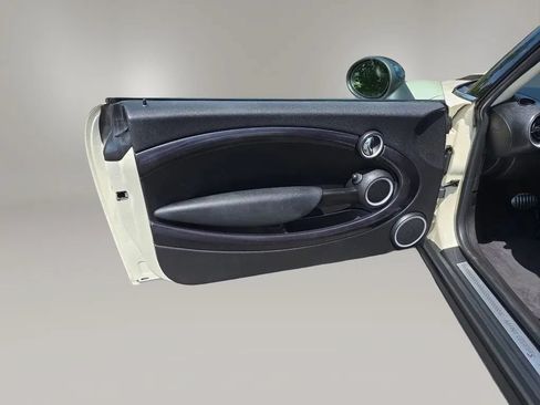 Used 2013 MINI Cooper S FWD image 29