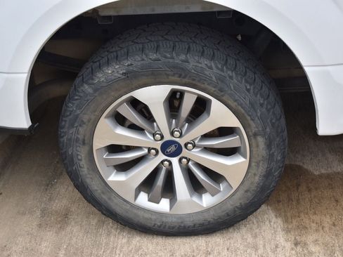 Used 2018 Ford F150 XL w/ Equipment Group 101A Mid RWD image 10