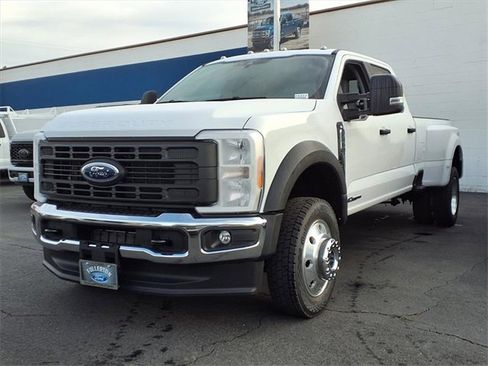 New 2026 Ford F450 XL w/ XL Chrome Package image 1