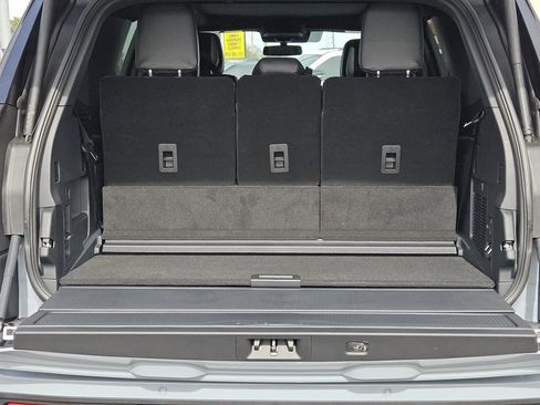 New 2026 Ford Expedition Platinum w/ Stealth Appearance Package image 11