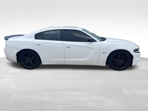 Used 2016 Dodge Charger R/T w/ Plus Group RWD image 10