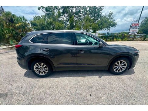 Used 2019 MAZDA CX-9 Touring w/ Touring Premium Package FWD image 7