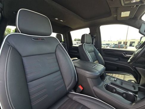 Used 2026 GMC Sierra 2500 AT4X AWD/4WD image 21