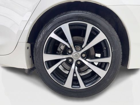 Used 2018 Nissan Maxima Platinum FWD image 49