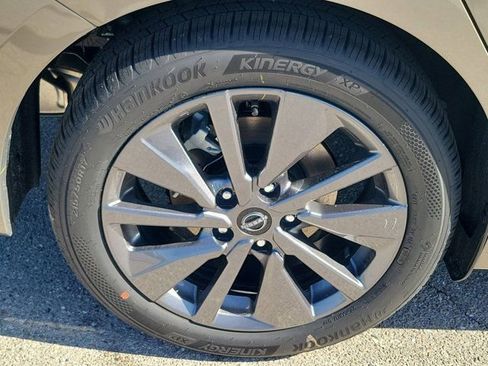 New 2026 Nissan Sentra SL w/ Floor Mat Package image 3