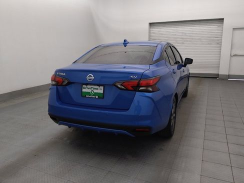 Used 2020 Nissan Versa SV image 7