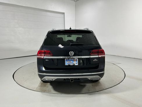 Used 2018 Volkswagen Atlas SEL Premium AWD/4WD image 36