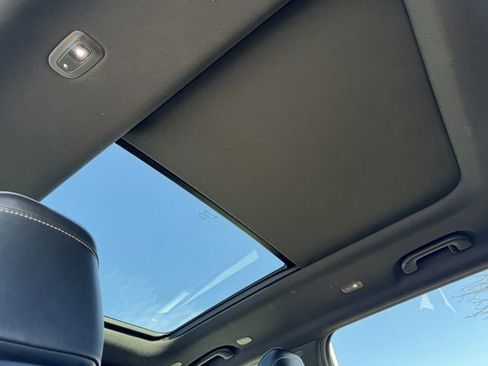 Used 2022 Jeep Grand Cherokee L Overland image 33