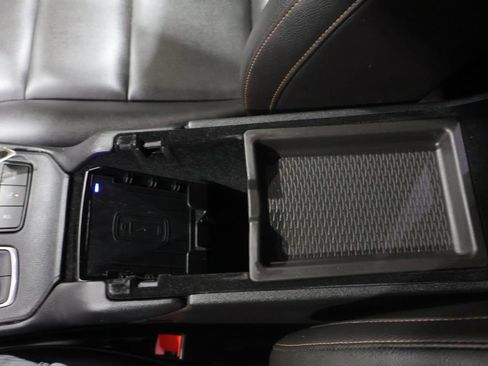 Used 2019 Cadillac XT4 Sport w/ Cold Weather Package AWD/4WD image 32