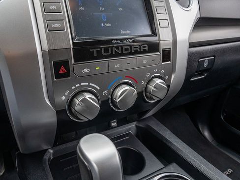 Used 2015 Toyota Tundra SR5 w/ SR5 Upgrade Package image 27