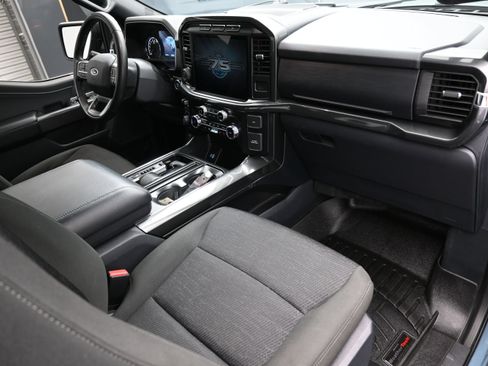 Used 2023 Ford F150 XLT AWD/4WD image 41