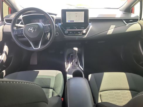 Certified 2025 Toyota Corolla SE FWD image 15