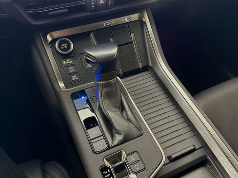 Used 2024 Lexus GX 550 AWD/4WD image 17