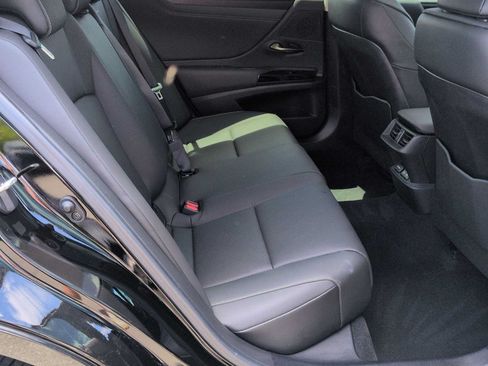 Used 2024 Lexus ES 350 w/ Premium Package FWD image 22