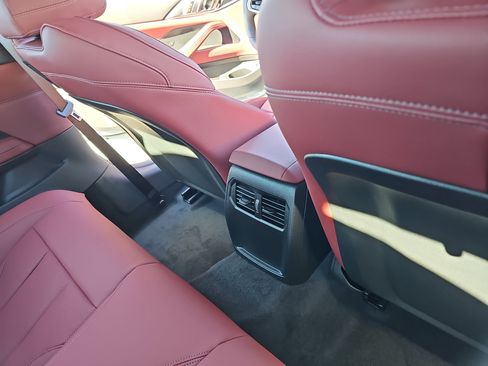 New 2026 BMW 430i Coupe w/ M Sport Package image 11