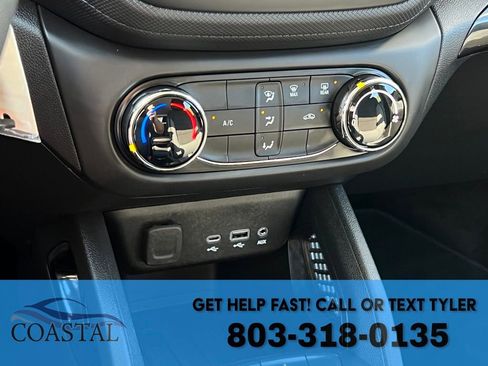 Used 2023 Chevrolet TrailBlazer LS image 35