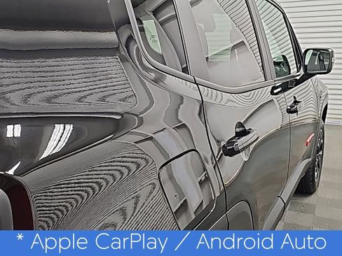 Used 2023 Jeep Renegade Trailhawk w/ Trailhawk Elite Group image 10