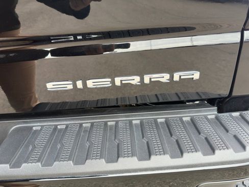 Used 2024 GMC Sierra 1500 Denali w/ Denali Reserve Package image 28