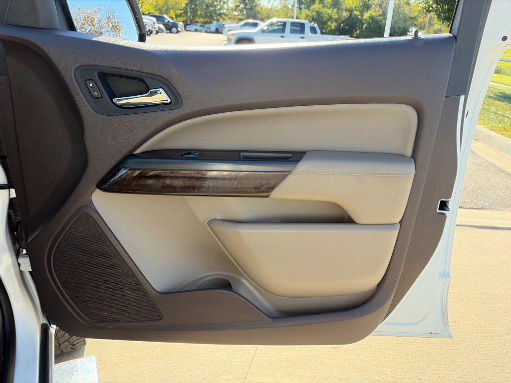 Used 2017 GMC Canyon SLT w/ Trailering Package AWD/4WD image 22