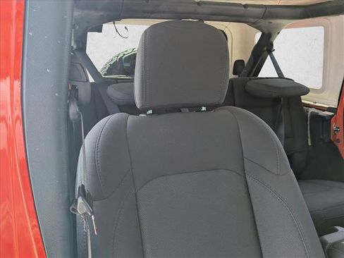 Used 2020 Jeep Wrangler Unlimited Sport S image 14